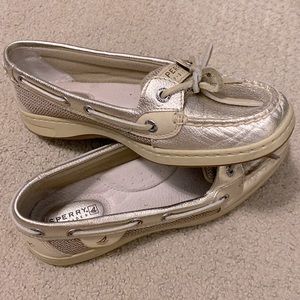 Sperry rose Gold Coast fish boat slip on size 6.5